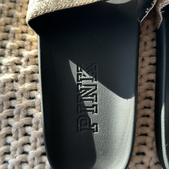 Pink slides - Picture 3 of 4